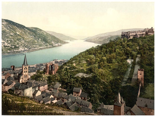Bacharach and ruins of Stahleck, the Rhine, Germany 0400-3977