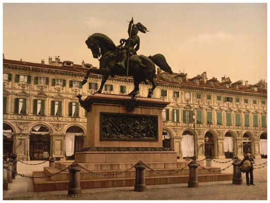 Monument of Emmanuel Fillibert, Turin, Italy 0400-5547