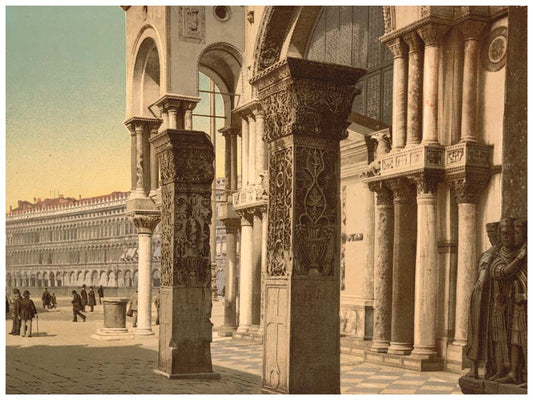 Columns of St. Mark's Church, Venice, Italy 0400-5566