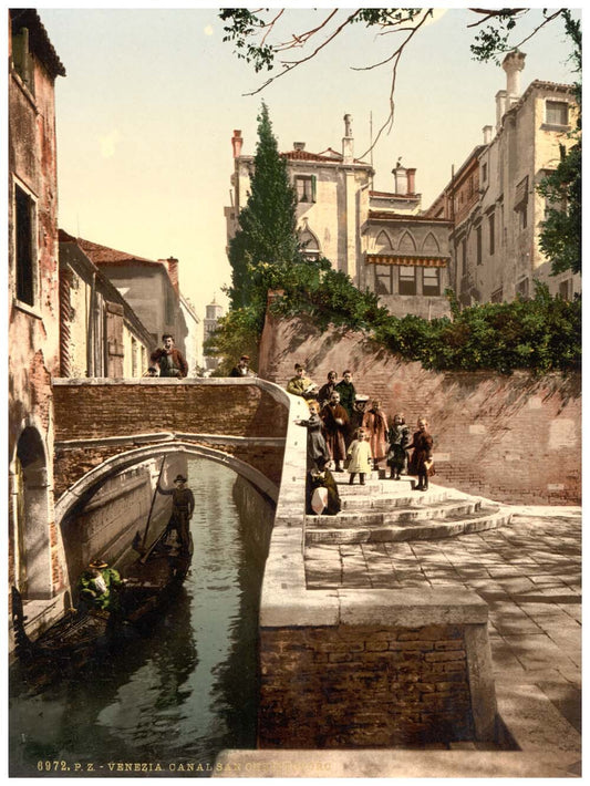 St. Christopher Canal, Venice, Italy 0400-5602