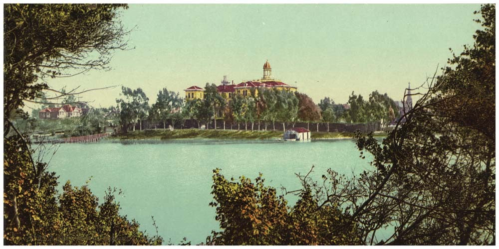 Lake Merritt, Oakland, California 0400-2171