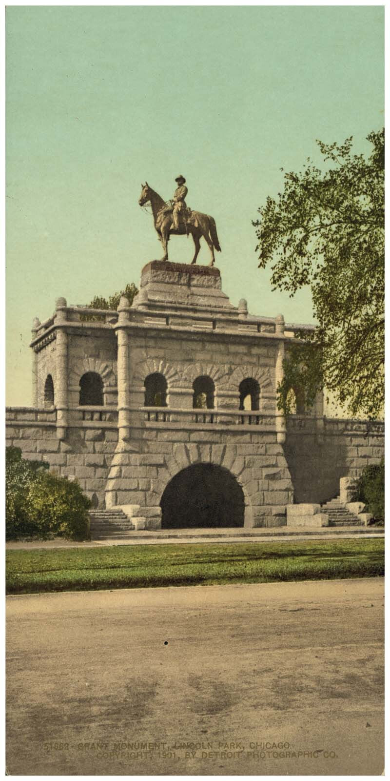 Grand Monument, Lincoln Park, Chicago 0400-2270