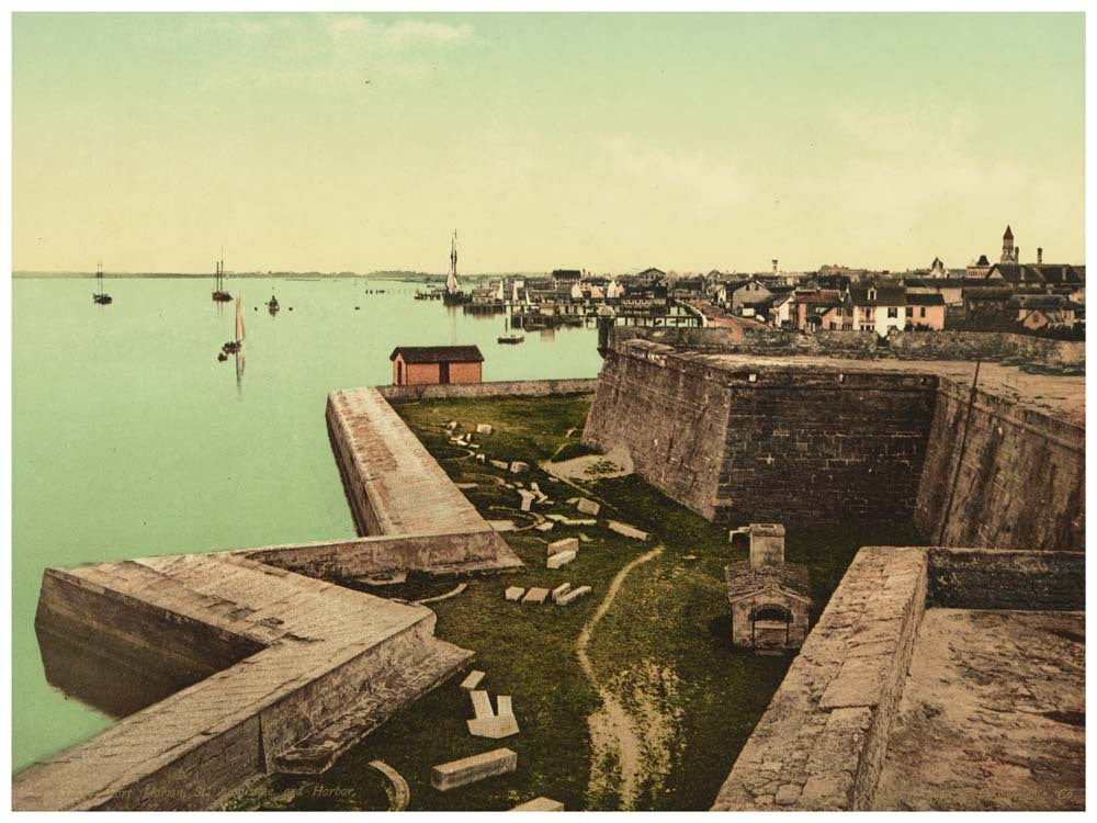 Fort Marion, St. Augustine and harbor 0400-2324