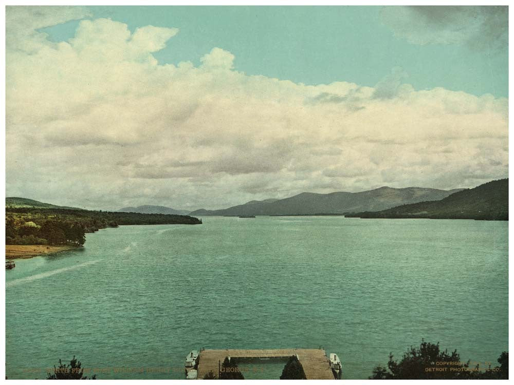 North from Fort William Henry Hotel, Lake George, N.Y. 0400-2561