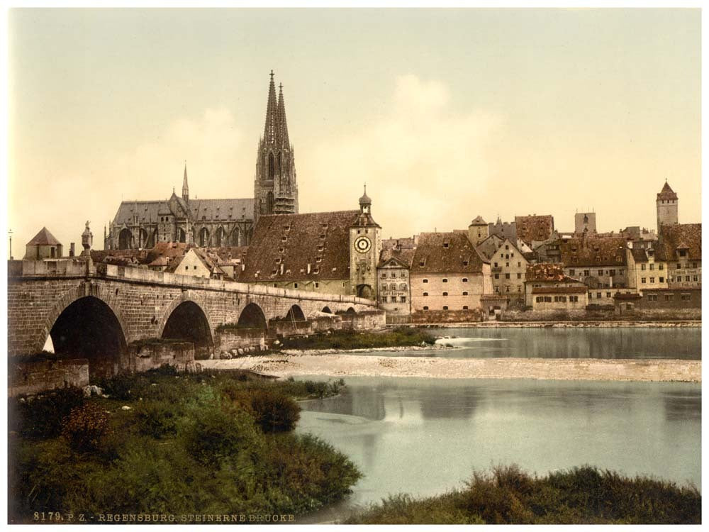 Stone bridge (i.e. Steinerne Brücke) and cathedral, Ratisbon (Regensburg), Bavaria, Germany 0400-2970