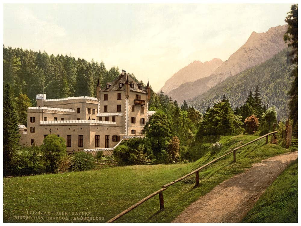 Ducal Castel, Hinteriss, Upper Bavaria, Germany 0400-3014