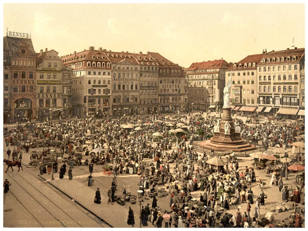 The Market, Altstadt, Dresden, Saxony, Germany 0400-3551