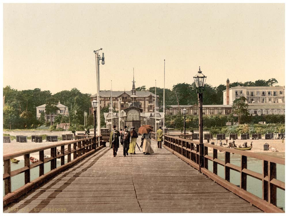 From the bridge, Heringsdorf (i.e., Seebad Heringsdorf), Pomerania, Germany 0400-3844