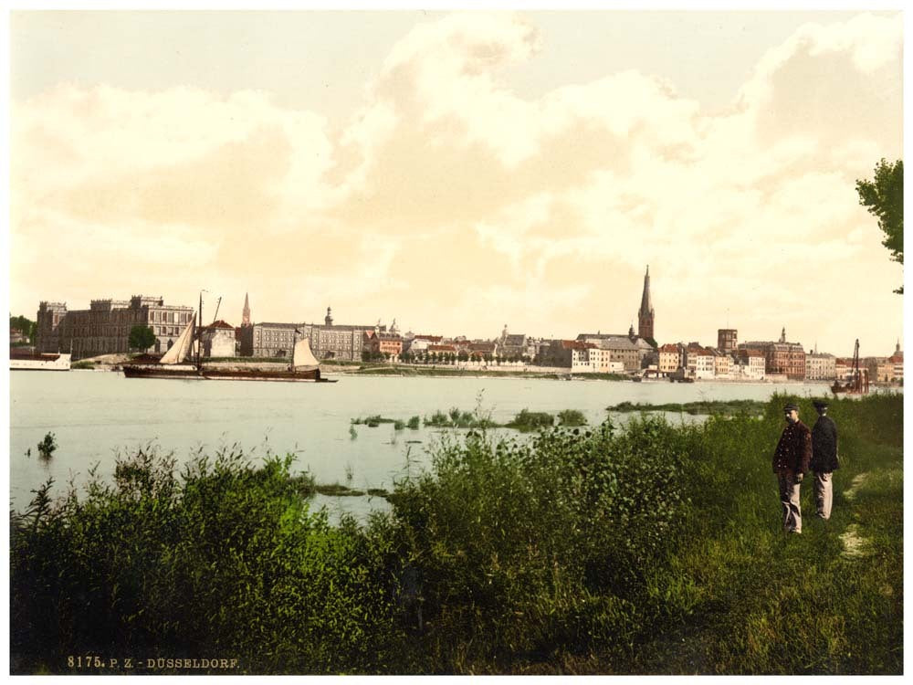 Dusseldorf from the Rhine, the Rhine, Germany 0400-4027