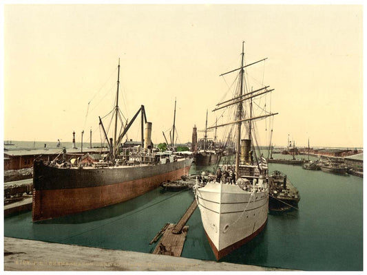 New Harbor and the Lighthouse, Bremerhafen, Hannover, Germany 0400-4200