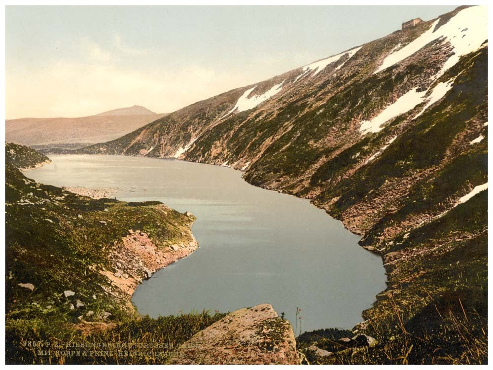 Prince Henry's House and the Large Pond, Reisengebirge, Germany 0400-4496