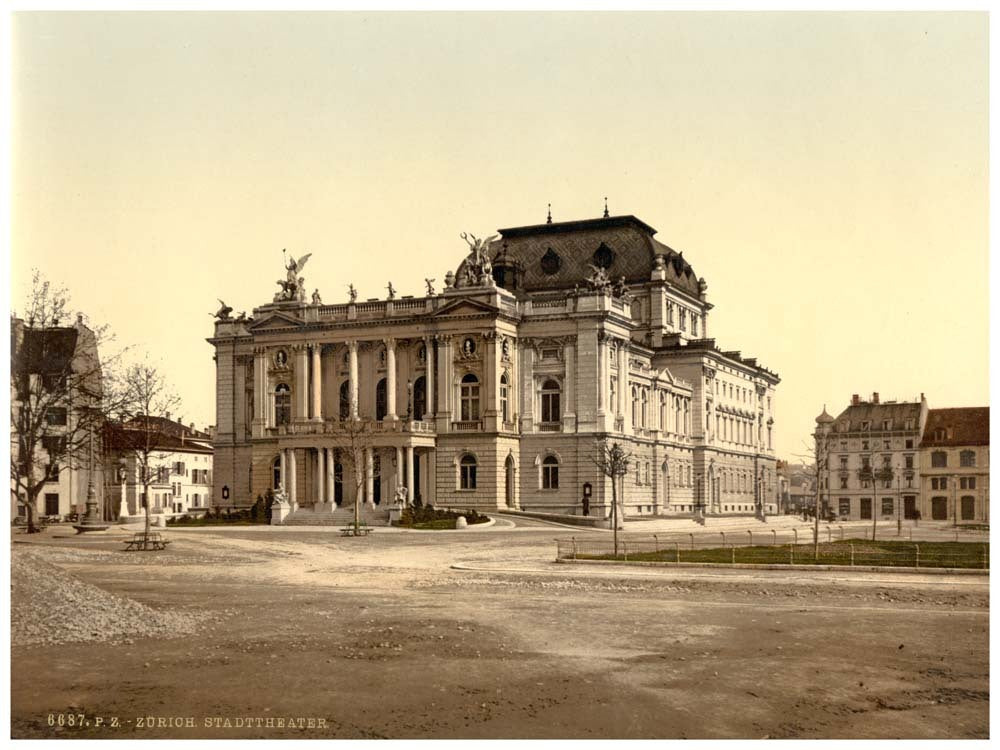 The theatre, Zurich, Switzerland 0400-4572