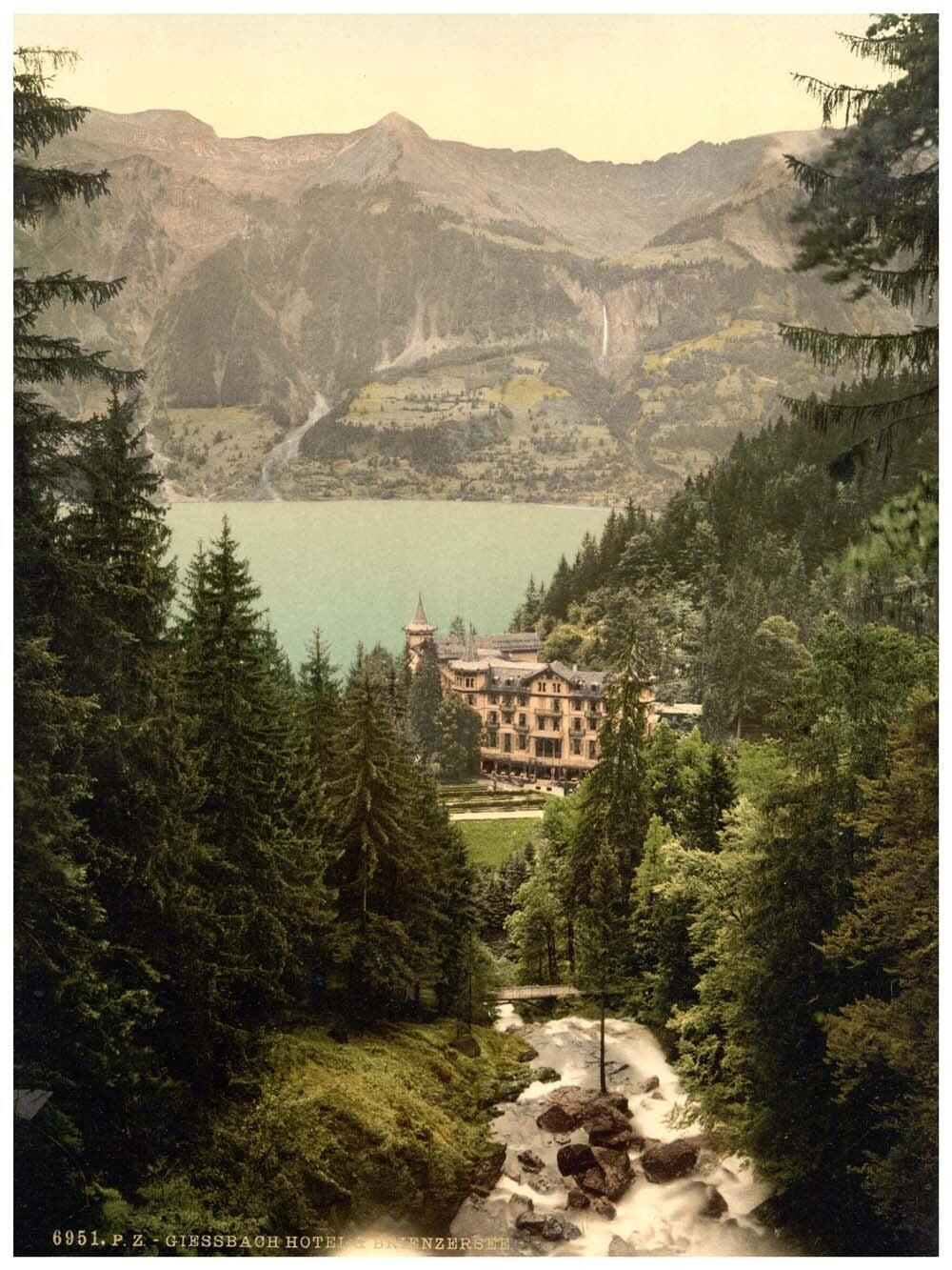 Brienz Lake, Hotel Giessbach, Bernese Oberland, Switzerland 0400-4642