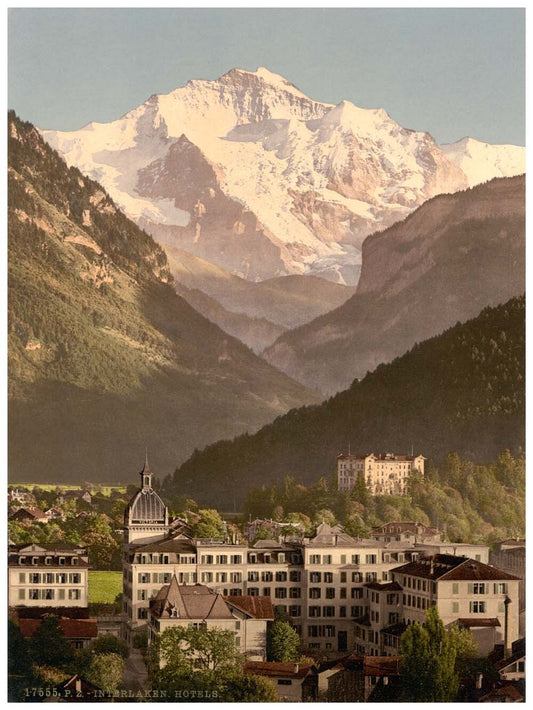 Interlaken, hotels, Bernese Oberland, Switzerland 0400-4857