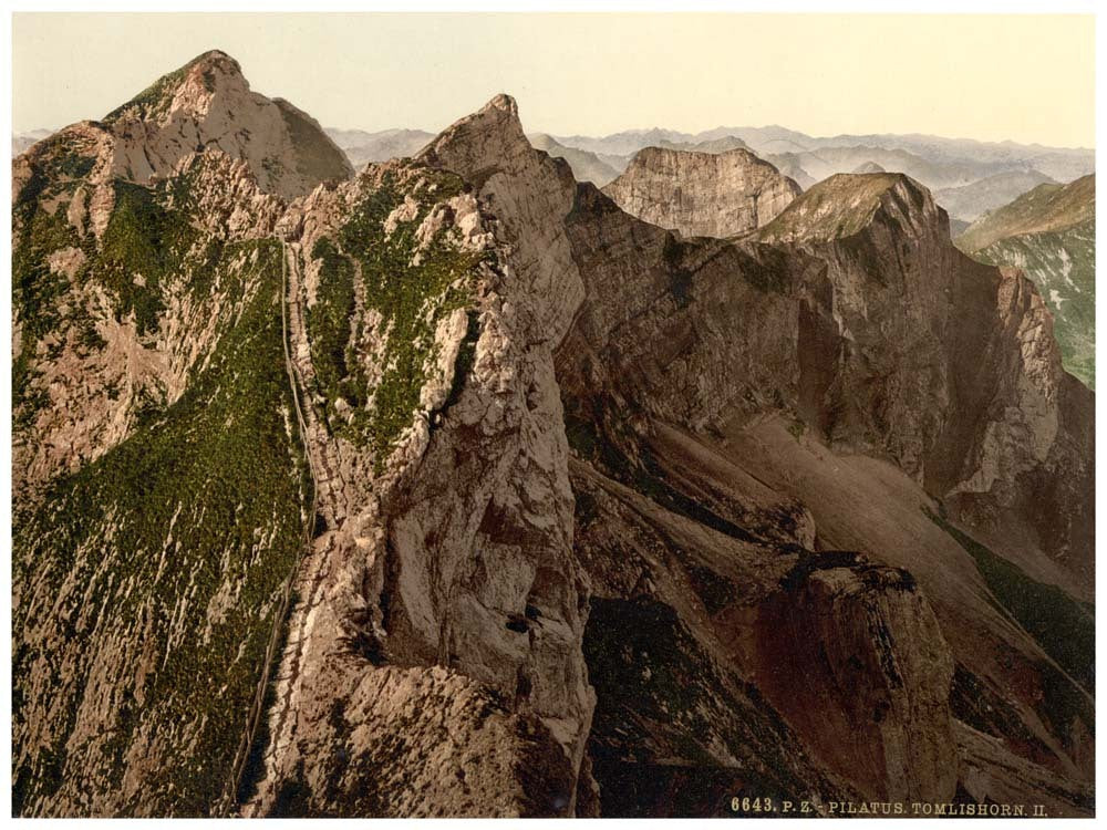 Tomlishorn, II., Pilatus, Switzerland 0400-5056