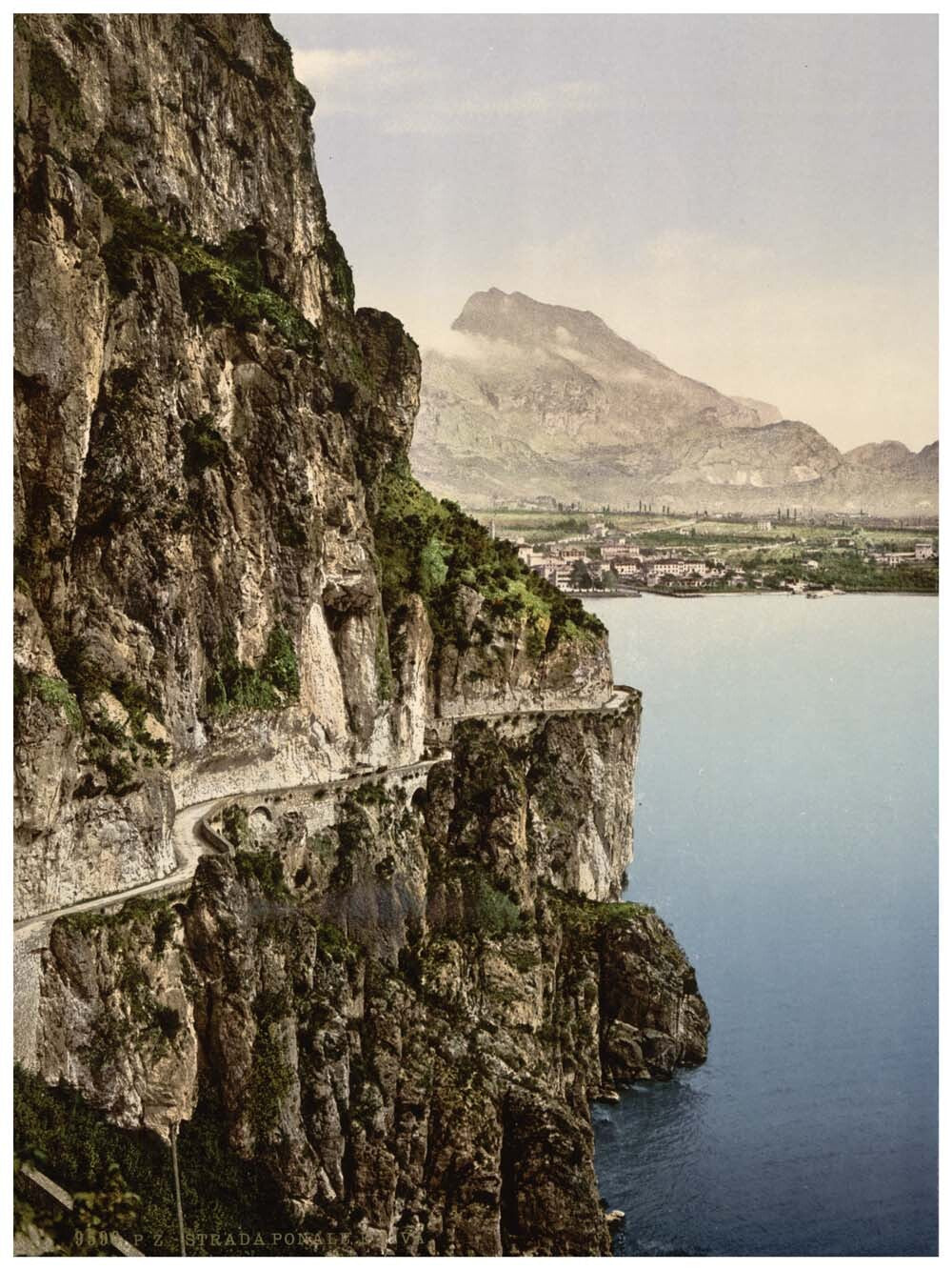 Ponale Road and view of Riva, Lake Garda, Italy 0400-5423