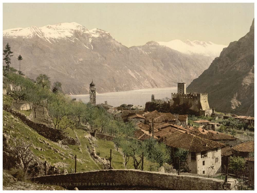 Tenno and Mont Baldo, Lake Garda, Italy 0400-5424