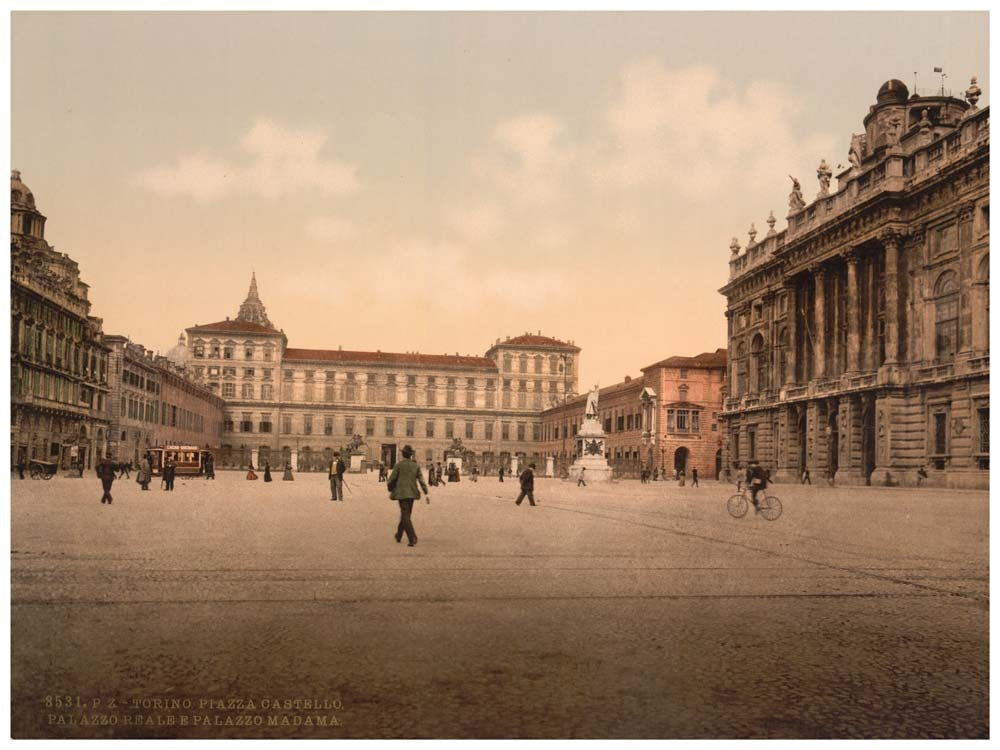 Castle Place with Royal and Madama Palaces, Turin, Italy 0400-5543