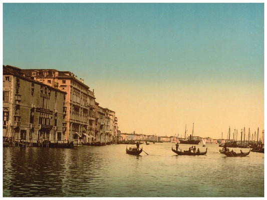 Entrance to Grand Canal, Venice, Italy 0400-5586